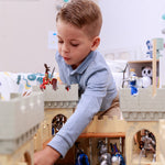 Le Château du Maître des armes Papo en bois, Collection Médiéval, jouet éducatif idéal pour enfants et collectionneurs